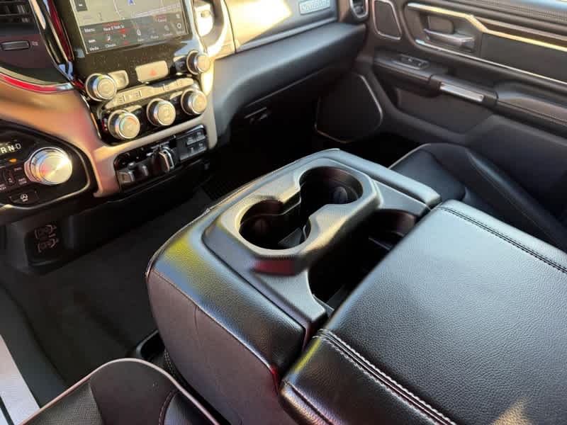 2021 RAM 1500 Laramie Crew Cab 4x4 5'7' Box