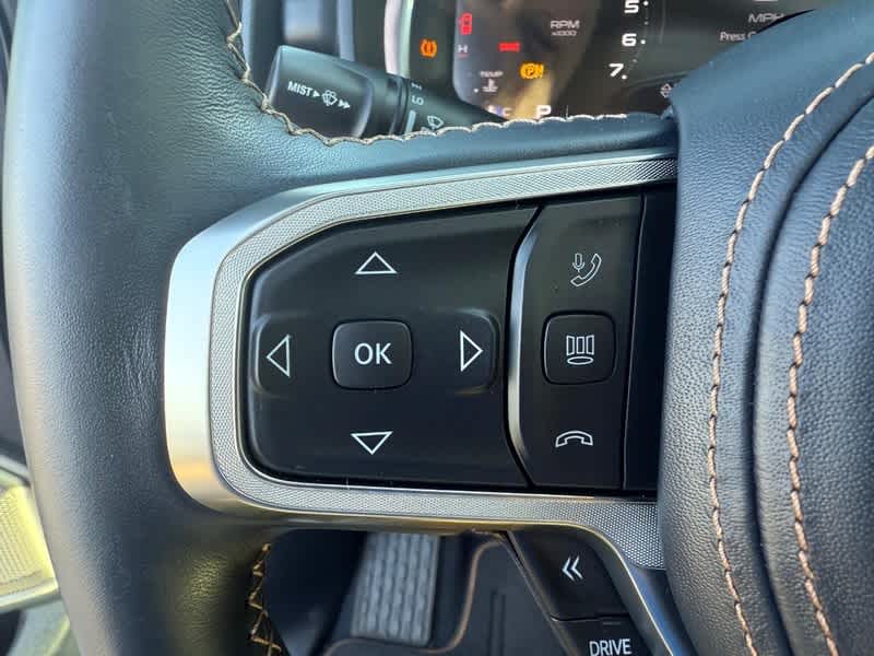 2025 RAM 1500 Tungsten Crew Cab 4x4 5'7' Box