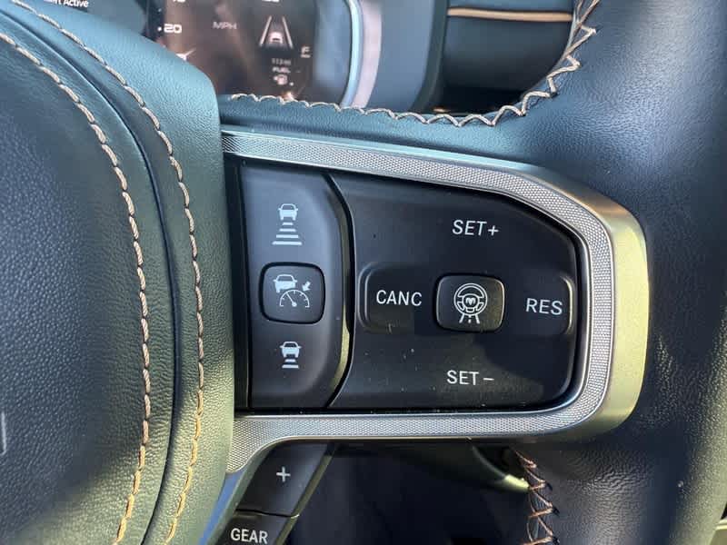 2025 RAM 1500 Tungsten Crew Cab 4x4 5'7' Box