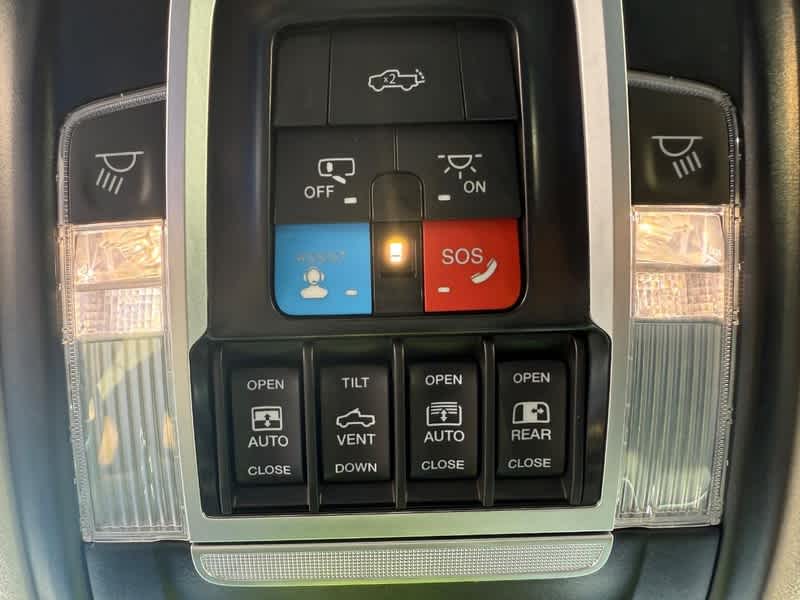 2025 RAM 1500 Tungsten Crew Cab 4x4 5'7' Box