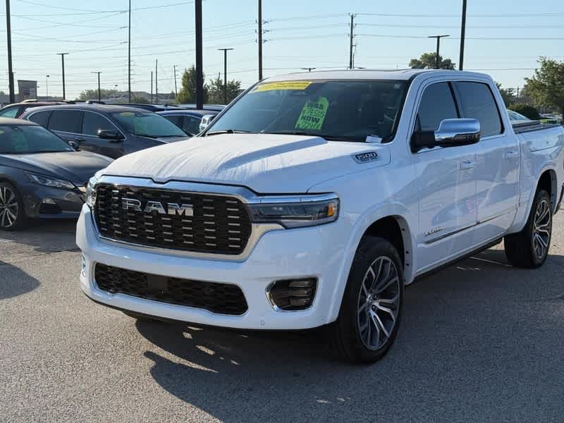 2025 RAM 1500 Tungsten Crew Cab 4x4 5'7' Box