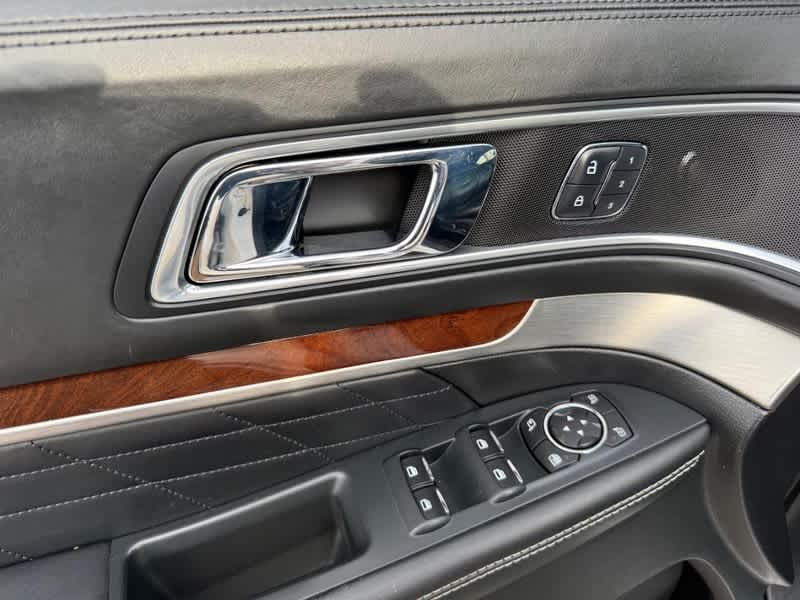 2016 Ford Explorer Platinum