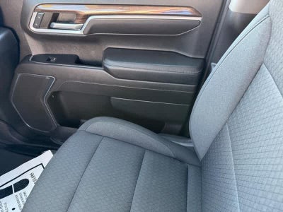 2022 Chevrolet Silverado 1500 4WD Crew Cab Standard Bed LT