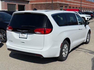 2026 Chrysler Voyager LX