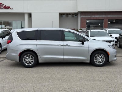 2026 Chrysler Voyager LX