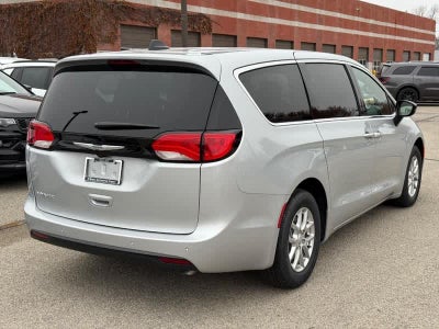 2026 Chrysler Voyager LX