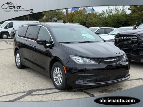 2026 Chrysler Voyager LX