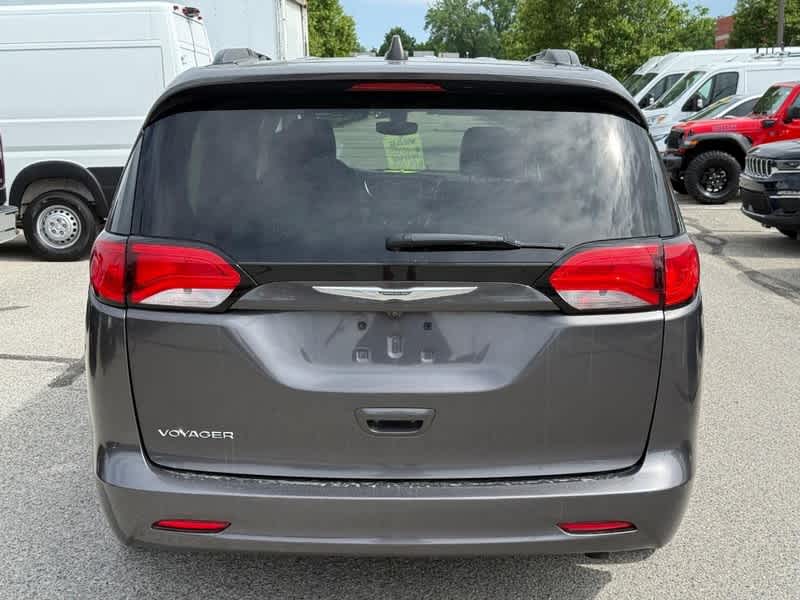 2021 Chrysler Voyager LXI
