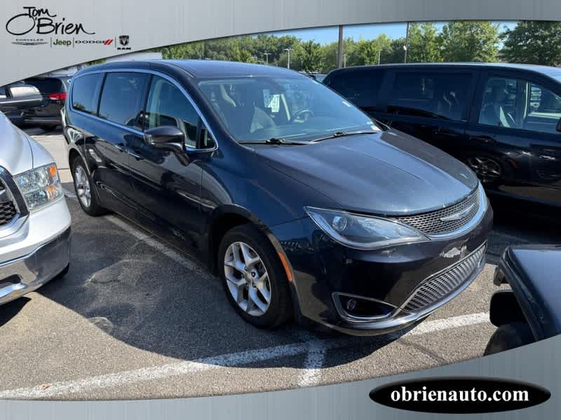 2020 Chrysler Pacifica Touring