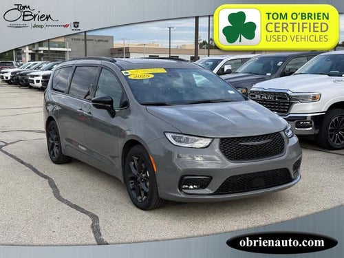 2025 Chrysler Pacifica Limited