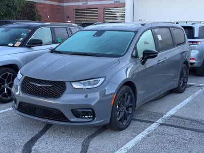 2025 Chrysler Pacifica Limited