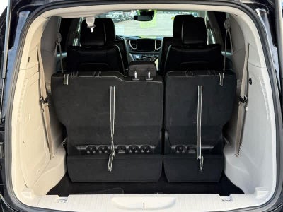 2024 Chrysler Pacifica Select