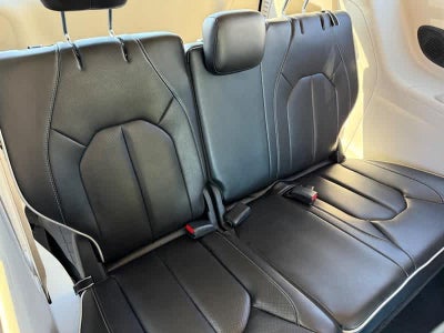 2023 Chrysler Pacifica Limited AWD