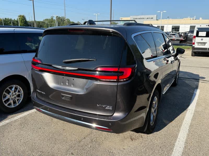 2023 Chrysler Pacifica Limited AWD