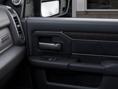 2027 RAM 3500 RAM 3500 LARAMIE CREW CAB 4X4 6'4' BOX