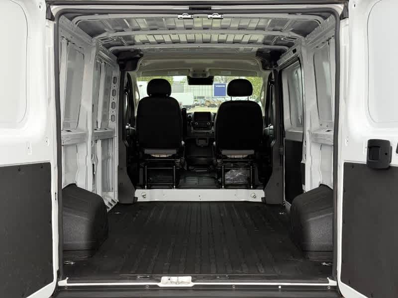 2025 RAM ProMaster Cargo Van LOW ROOF 136' WB
