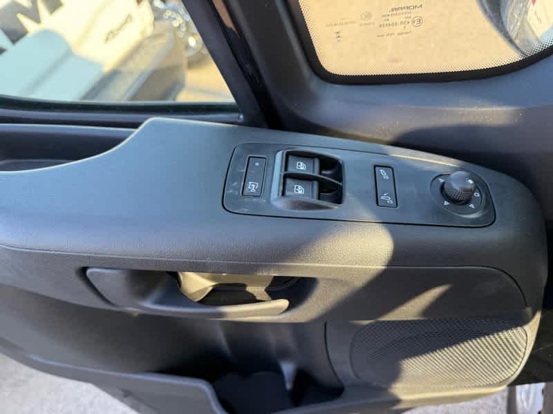 2025 RAM ProMaster LOW ROOF 118' WB