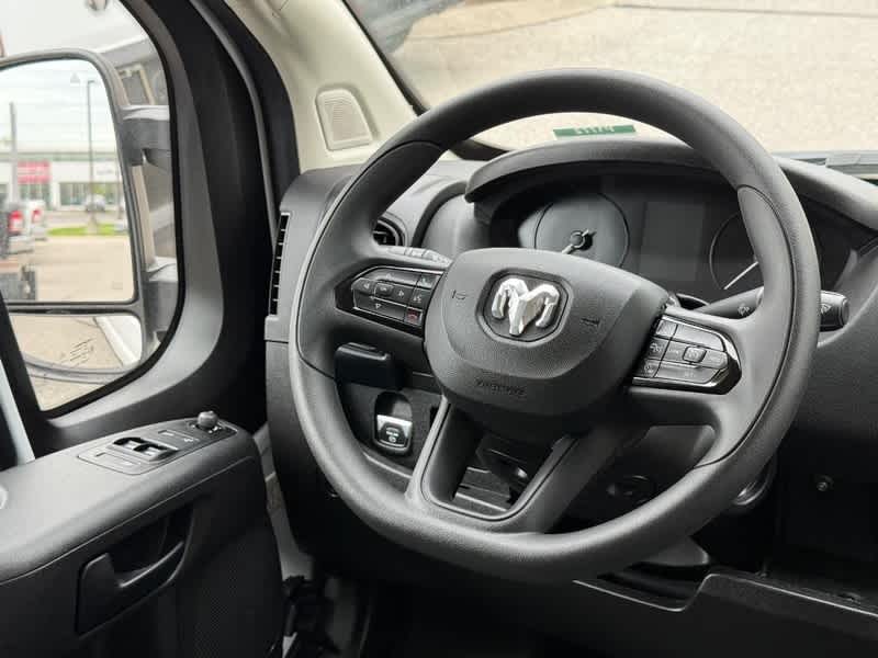 2025 RAM ProMaster LOW ROOF 136' WB