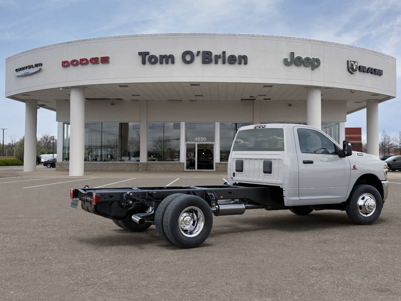 2026 RAM 3500 Chassis Cab RAM 3500 TRADESMAN CHASSIS REGULAR CAB 4X4 84' CA