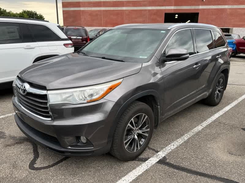 2016 Toyota Highlander XLE V6