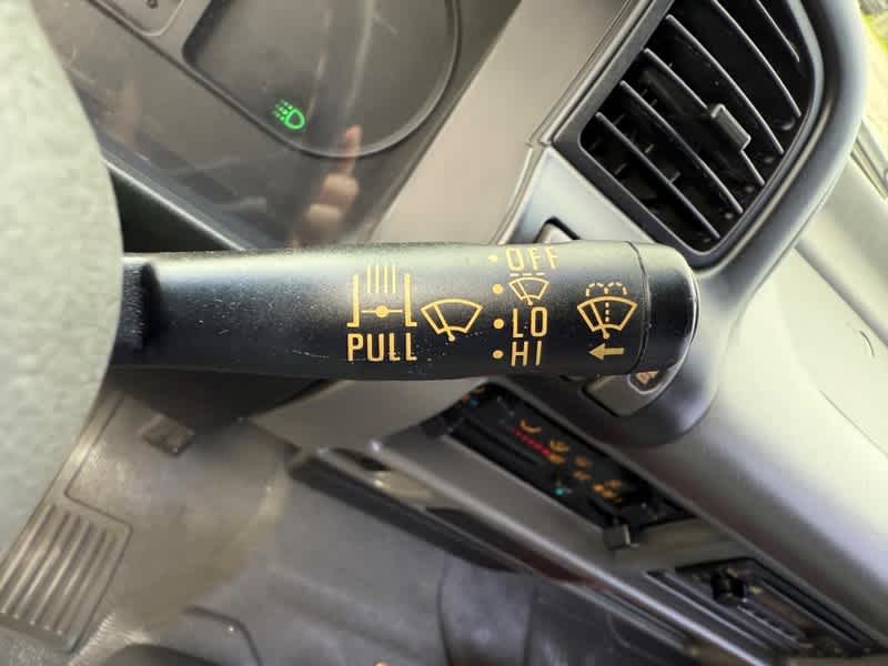 2005 GMC W3S042 W3500 DSL REG Base