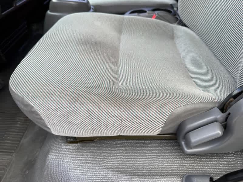 2005 GMC W3S042 W3500 DSL REG Base