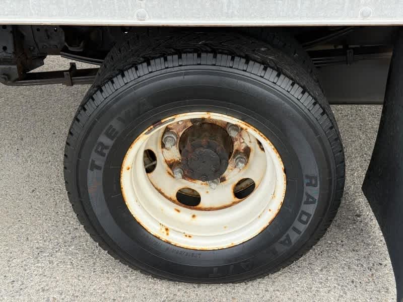 2005 GMC W3S042 W3500 DSL REG Base