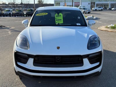 2023 Porsche Macan T