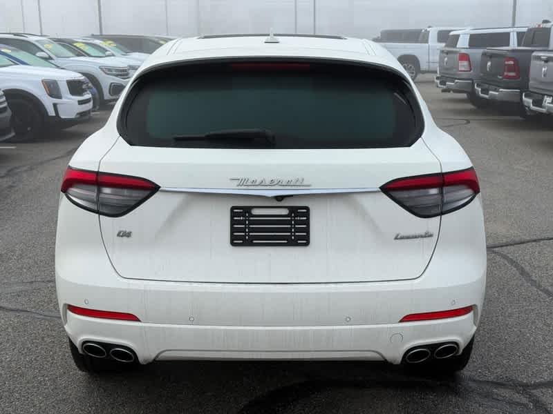 2021 Maserati Levante 