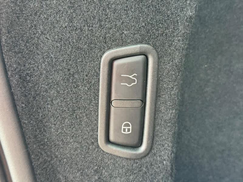 2021 Maserati Levante 