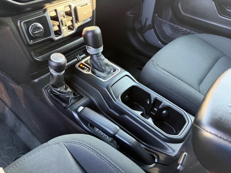 2022 Jeep Wrangler Unlimited Willys 4x4