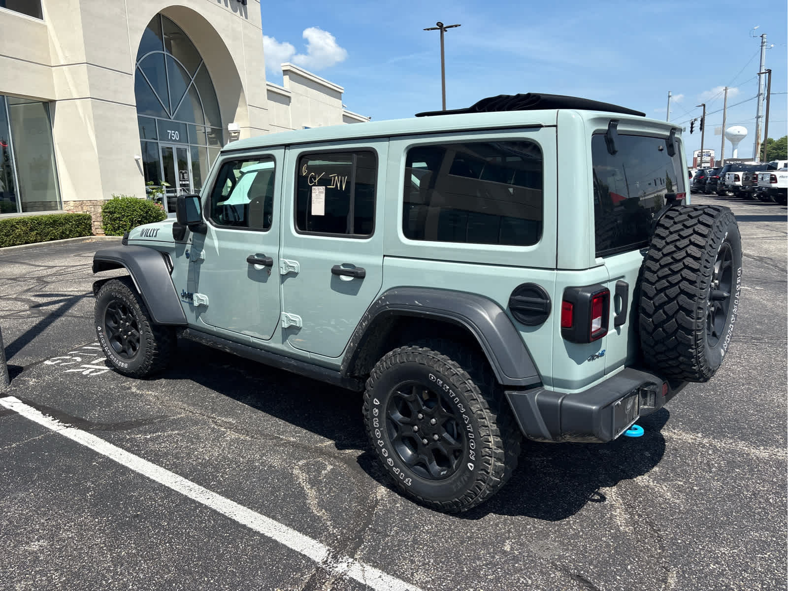 2023 Jeep Wrangler Willys