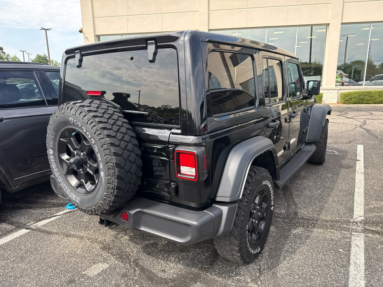 2023 Jeep Wrangler Willys