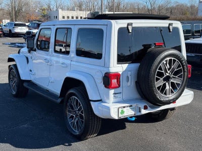 2022 Jeep Wrangler Unlimited Sahara High Altitude