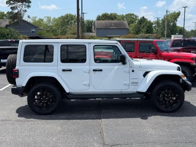 2022 Jeep Wrangler Unlimited Sahara