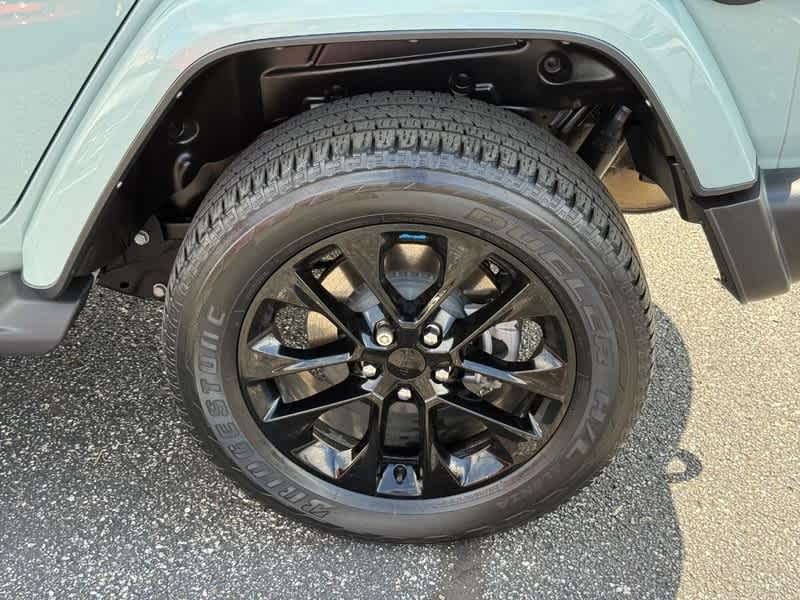 2023 Jeep Wrangler Sahara