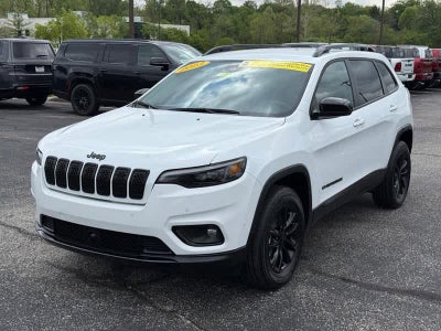 2023 Jeep Cherokee Altitude Lux