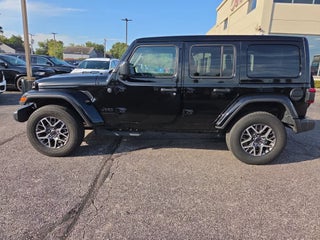 2026 Jeep Wrangler 4-Door Sahara 4x4