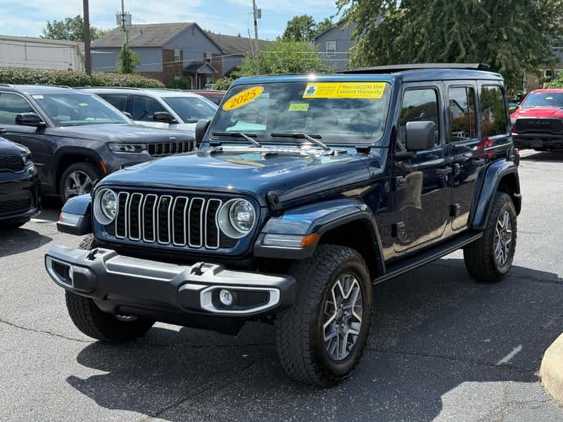2025 Jeep Wrangler 4-Door Sahara 4x4