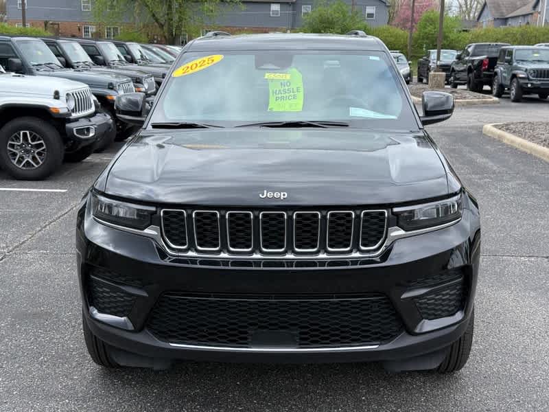 2025 Jeep Grand Cherokee Laredo X