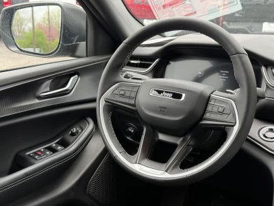 2025 Jeep Grand Cherokee Laredo X