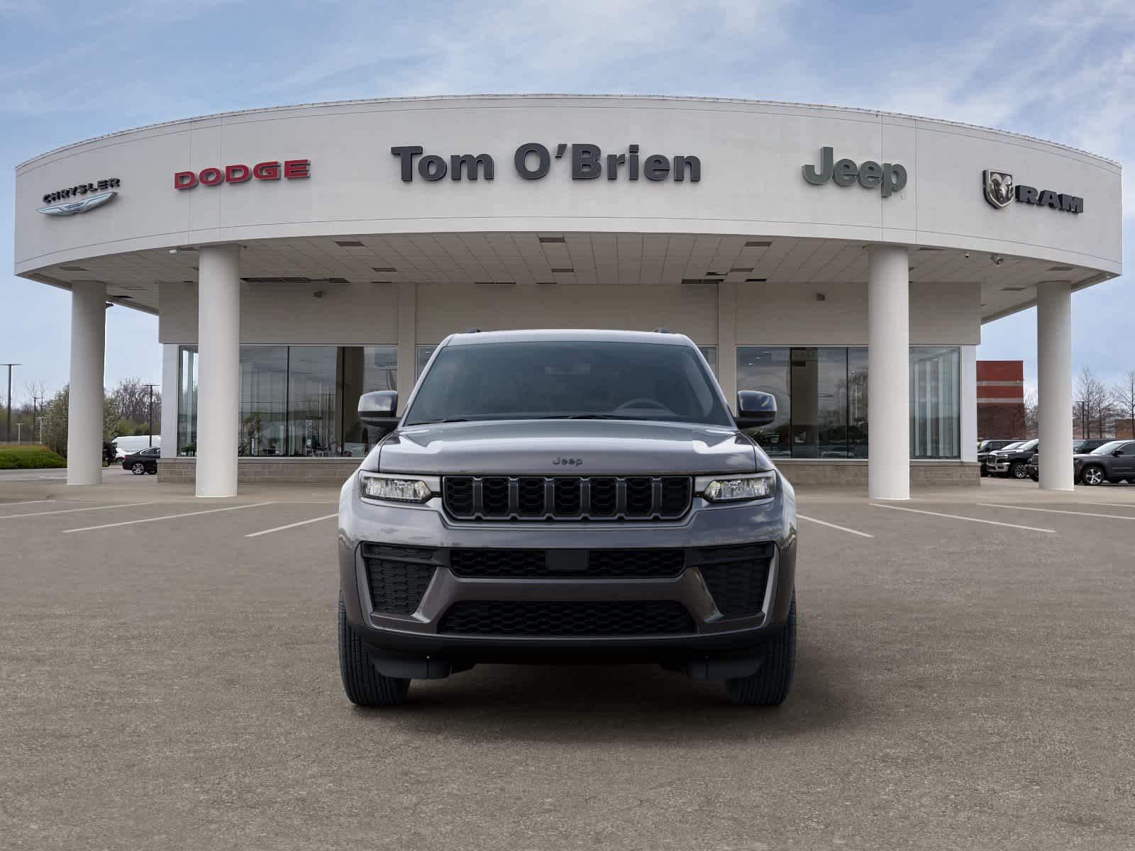 2026 Jeep Grand Cherokee Laredo Altitude