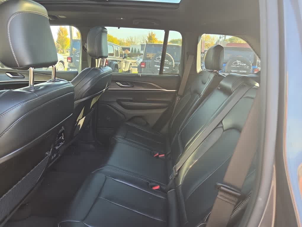 2025 Jeep Grand Cherokee Limited 4x4
