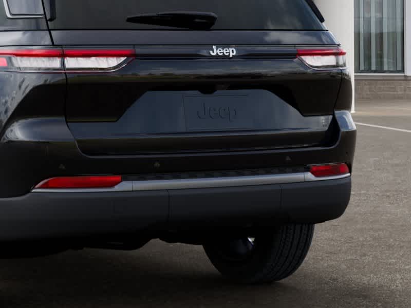 2026 Jeep Grand Cherokee 85th Anniversary Edition