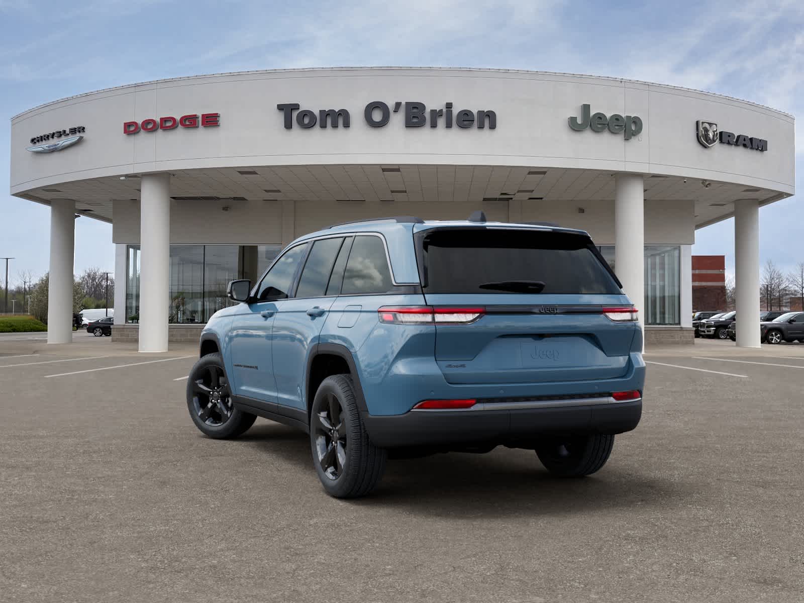 2027 Jeep Grand Cherokee LIMITED 4X4