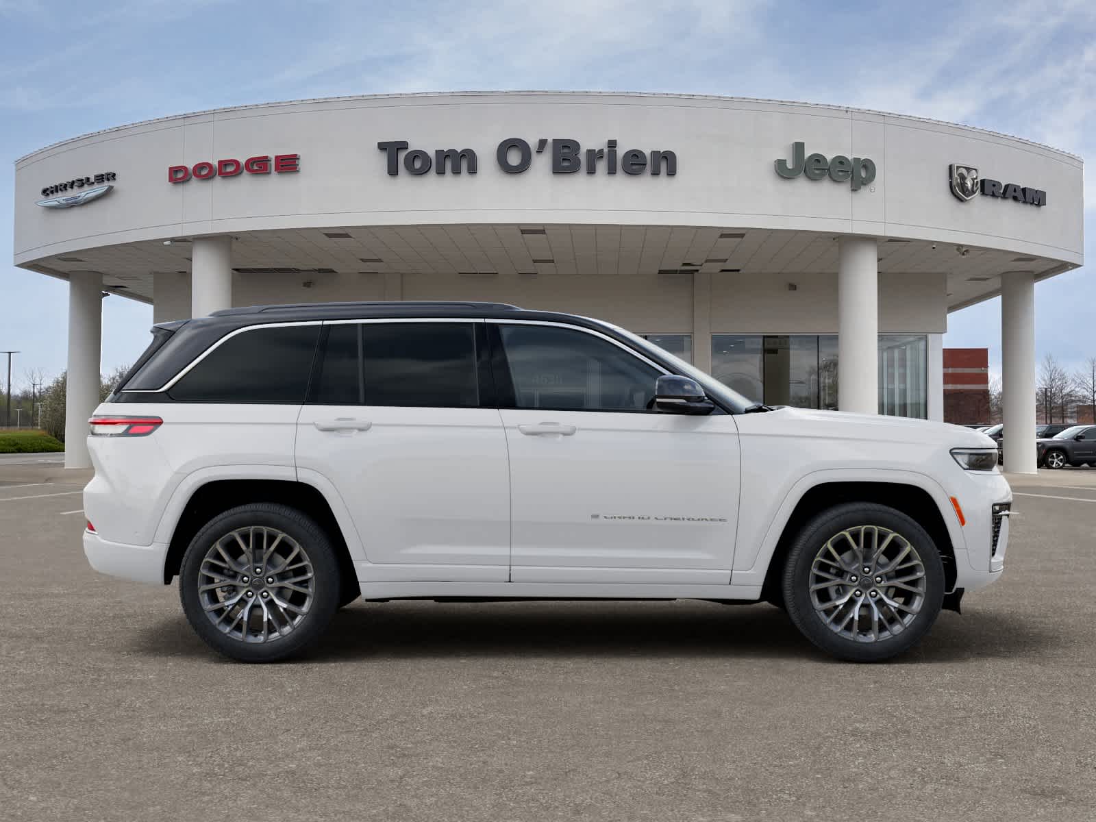 2027 Jeep Grand Cherokee SUMMIT 4X4