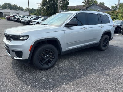 2023 Jeep Grand Cherokee L Laredo 4x4