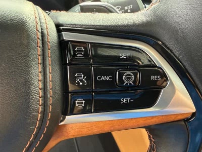2023 Jeep Grand Cherokee L Summit Reserve