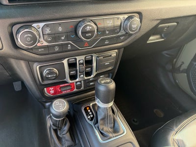 2025 Jeep Wrangler 4-Door Willys 4x4