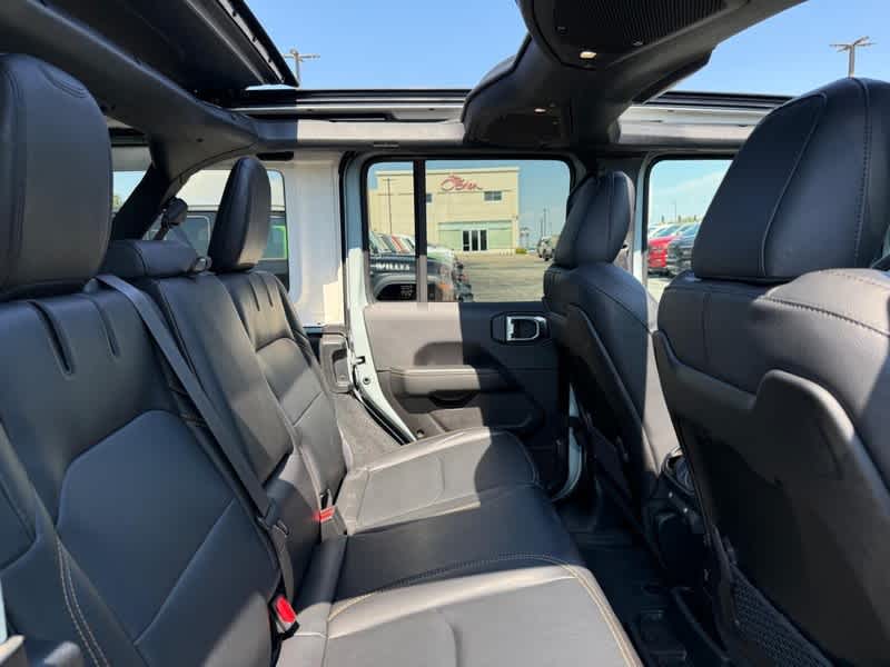 2024 Jeep Wrangler 4xe Sahara 4xe